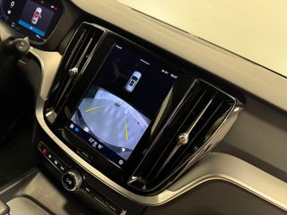 Volvo V60 B4 D PLUS DARK AUTO