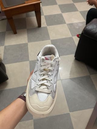 New Balance Talla 37 Beige/Blanco