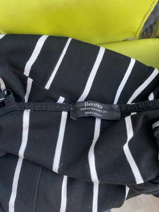 Mono Bershka Rayas Blanco y Negro