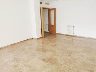 Piso en alquiler en Playa de San Juan en Alicante