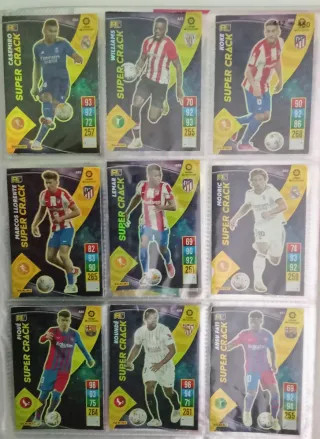 Álbum Adrenalyn 21-22 con 385 cromos
