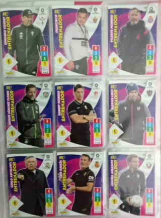 Álbum Adrenalyn 21-22 con 385 cromos