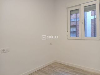 Piso en alquiler en Canillas en Madrid