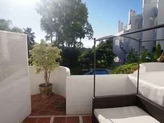 Casa adosada en alquiler en Lomas de Marbella Club - Puente Romano en Marbella