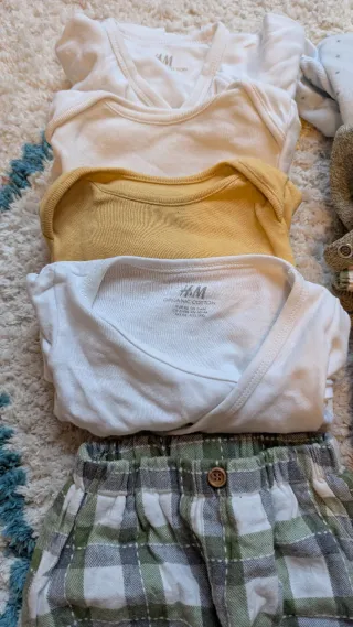 Lote 10 prendas bebé 0-3 meses 62cm