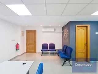 Oficina en venta en Centro en Alicante