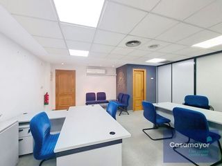 Oficina en venta en Centro en Alicante