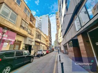 Oficina en venta en Centro en Alicante