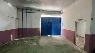 Nave industrial en venta en Polígonos - Recinto Ferial Cortijo de Torres en Málaga