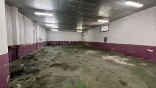 Nave industrial en venta en Polígonos - Recinto Ferial Cortijo de Torres en Málaga