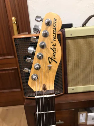 Guitarra Fender Telecaster American Special 2018