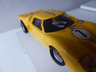 DESGUACE FORD GT 40 AMARILLO EXIN ( SCALEXTRIC )