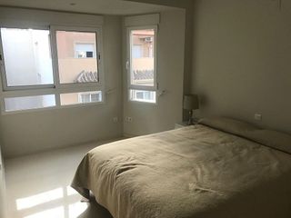 Piso en alquiler en Centro en Alicante