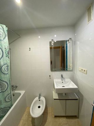 Piso en alquiler en Zona Piscinas en Burriana