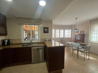 Casa pareada en venta en Motril pueblo en Motril
