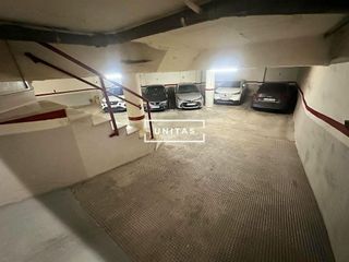 Garaje en venta en Campoamor en Alicante