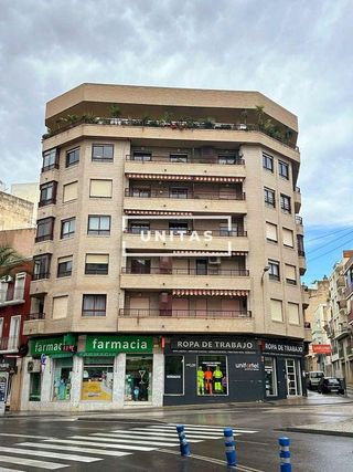 Garaje en venta en Campoamor en Alicante