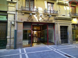 Local comercial en venta en Casco Antiguo en Pamplona