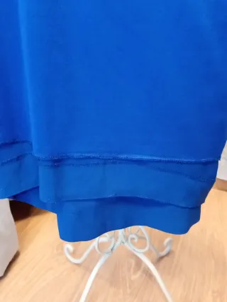Vestido azul con mangas de gasa Talla M