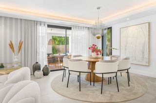 Chalet en alquiler en Los Naranjos - Las Brisas en Marbella