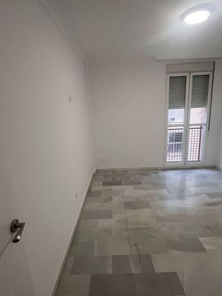 Piso en alquiler en El Ejido - La Merced - La Victoria en Málaga