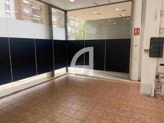 Local comercial en venta en Can Roca en Terrassa