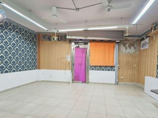 Local comercial en venta en Gavarra en Cornellà de Llobregat