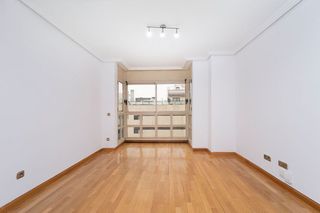 Piso en venta en Montecarmelo en Madrid