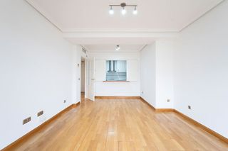 Piso en venta en Montecarmelo en Madrid