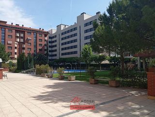 Piso en venta en Cascajos - Piqueras en Logroño