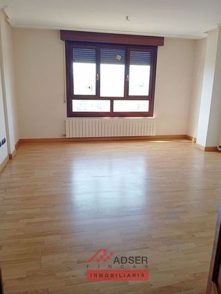 Piso en venta en Cascajos - Piqueras en Logroño