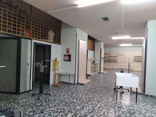 Local comercial en alquiler en Plan Sur-Amistad en Guadalajara