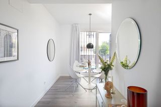 Piso en alquiler en Colores - Entreparques en Sevilla