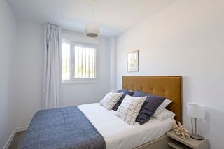 Piso en alquiler en Colores - Entreparques en Sevilla