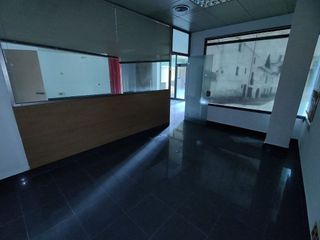 Local comercial en venta en Nucli Antic en Cunit