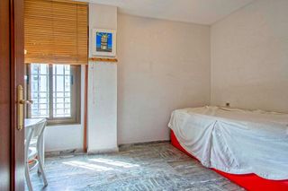 Piso en venta en Colores - Entreparques en Sevilla