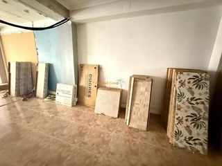 Piso en venta en Mercado en Alicante