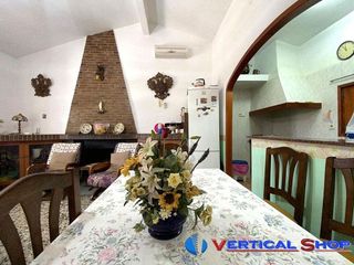 Chalet en venta en Caudete