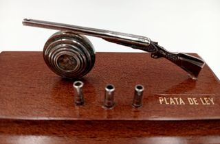 Figura de plata "escopeta paralela" Muela (11127)