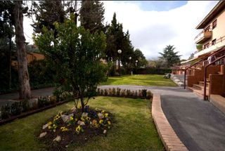 Edificio en alquiler en Mirasierra en Madrid