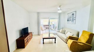 Piso en alquiler en Zona Puerto Deportivo en Fuengirola