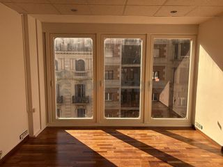 Oficina en alquiler en Sant Gervasi - Galvany en Barcelona