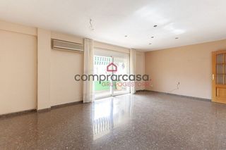Piso en venta en Campanar en Valencia