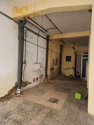 Local comercial en venta en Este en Castellón de la Plana