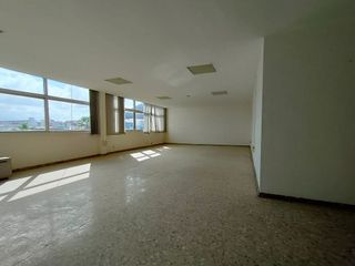 Oficina en venta en Isleta en Palmas de Gran Canaria(Las)