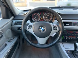 BMW E91 330i / Automatico / Año 2006