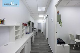 Local comercial en venta en Camino de Ronda - Rosaleda en Granada