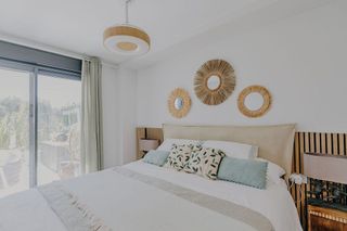 Piso en alquiler en El Padrón - El Velerín - Voladilla en Estepona