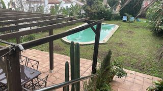 Chalet en venta en La Granja-La Colina-Los Pastores en Algeciras