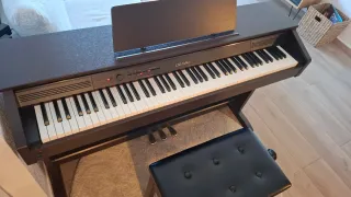 Piano Digital Casio Celviano AP-260BN + Banco